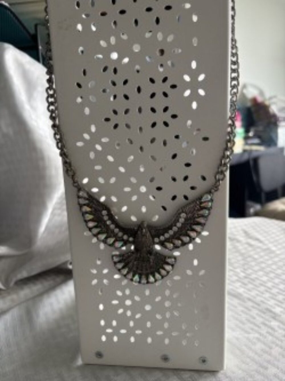 Brushed Silver Jewelled Bird with/ Open Wings Costume Jewelry Necklace [GUC]